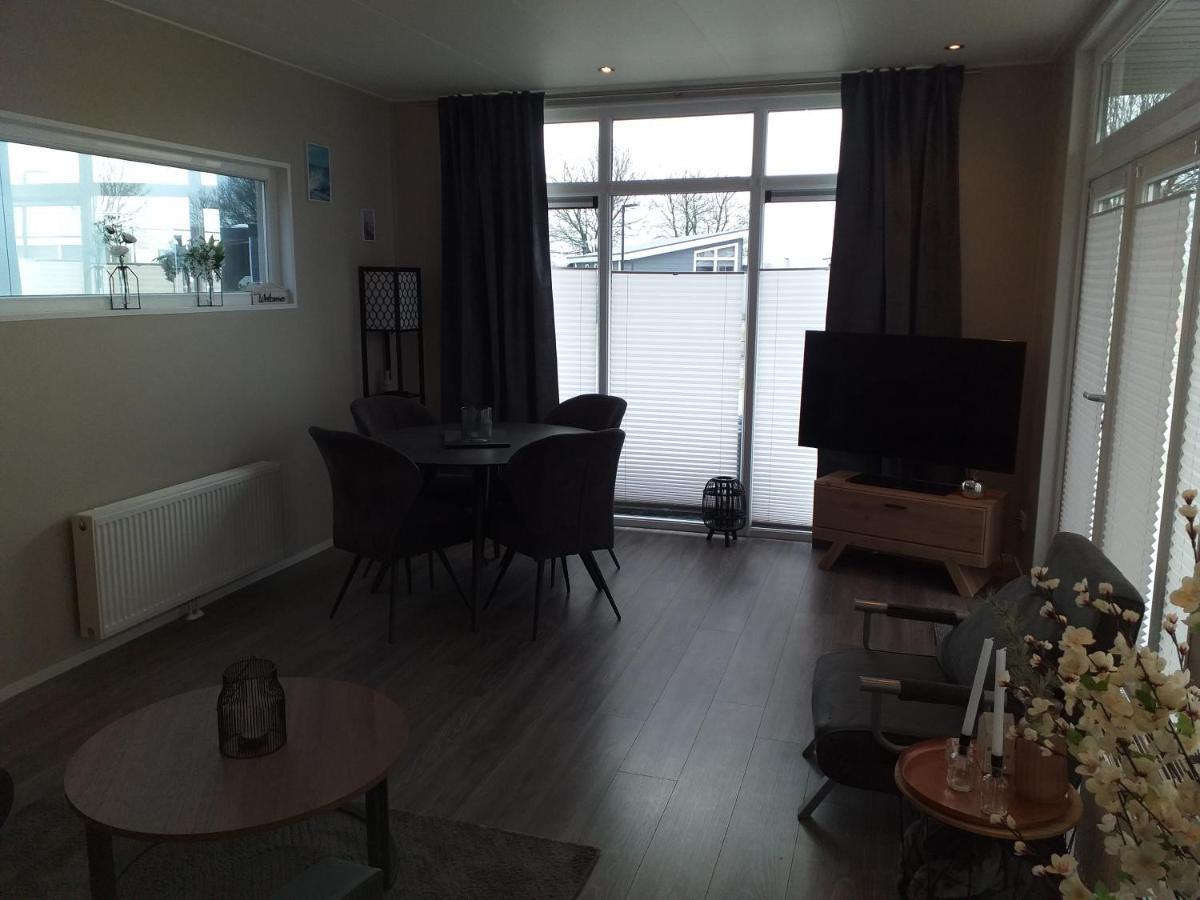 Ferienhaus / Chalet / Bungalow Am See, Holland, Niederlande, Lathum Dış mekan fotoğraf
