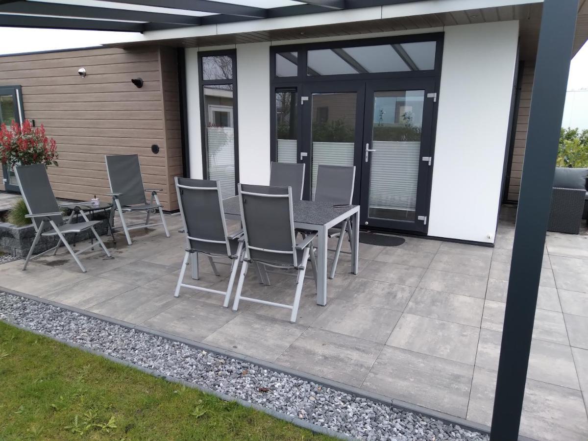 Ferienhaus / Chalet / Bungalow Am See, Holland, Niederlande, Lathum Dış mekan fotoğraf